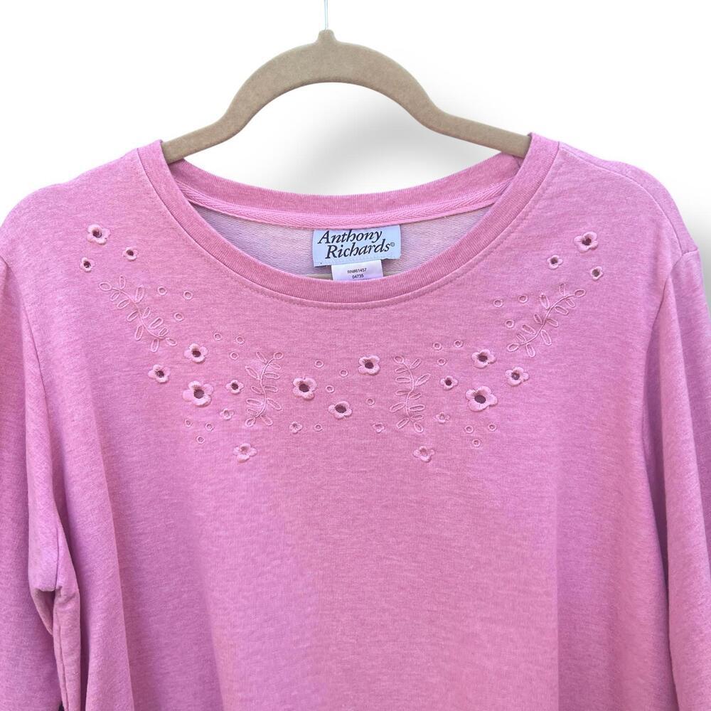 Vintage 90s Pink Embroidered Crewneck Sweatshirt - Picture 2 of 5